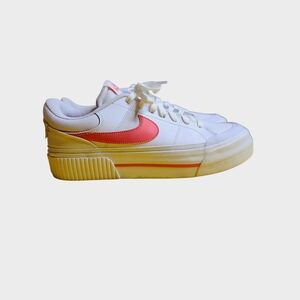 Nike Women's Sneakers - White and Pink